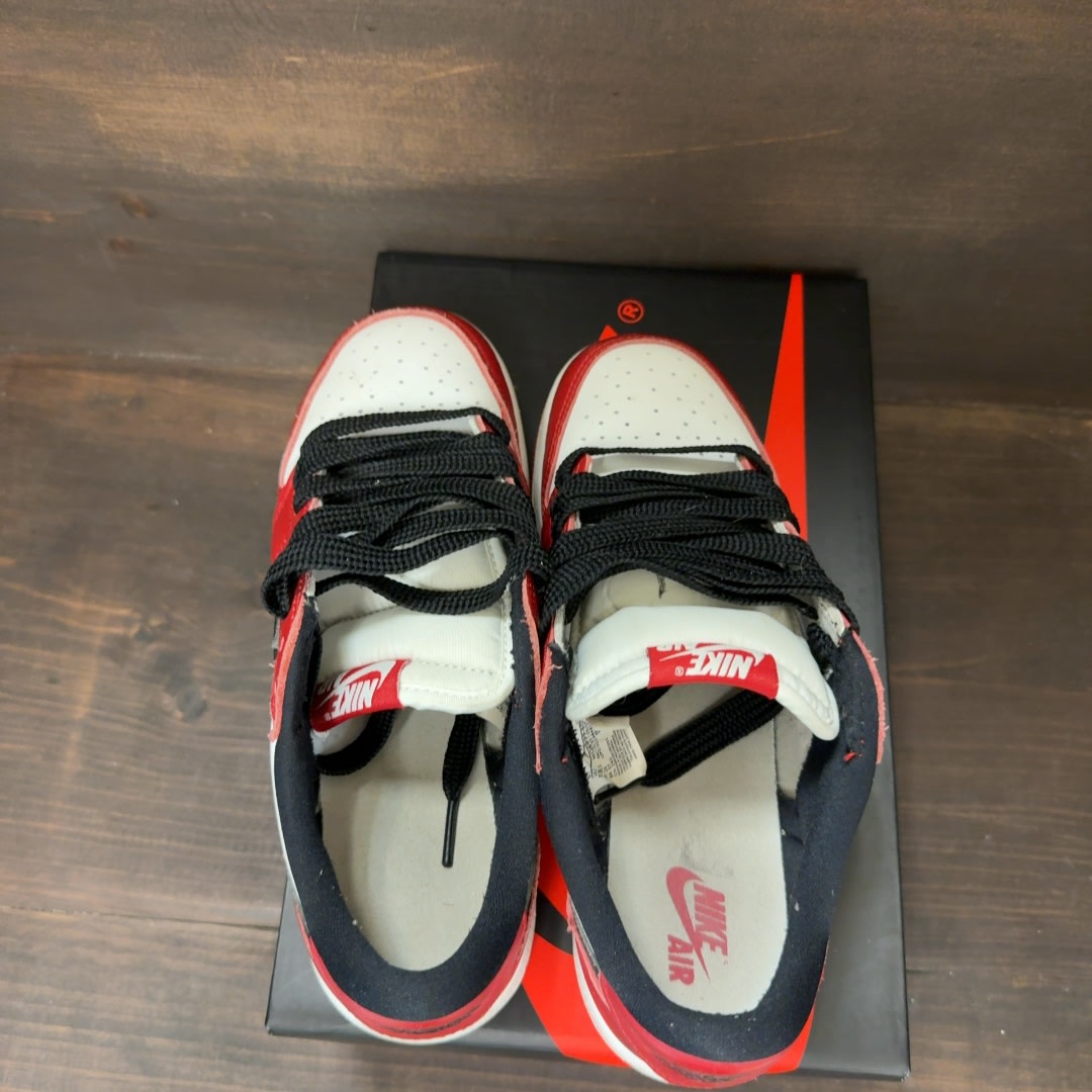 Jordan 1 Retro Low OG Chicago (2025) (GS) Size 6Y (Pre-Owned)