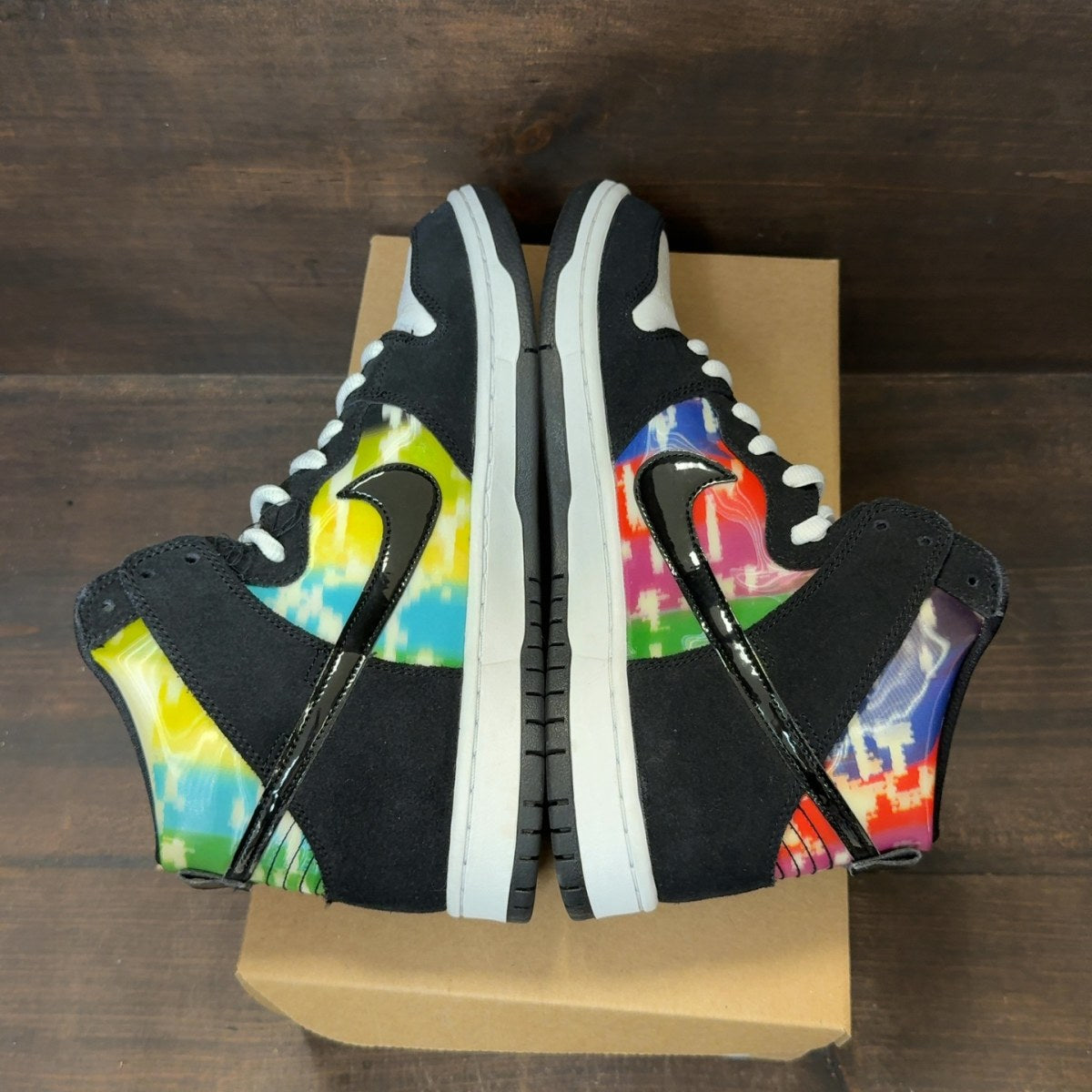 Nike SB Dunk High TV Signal Size 10 (Pre-Owned) - Image 6