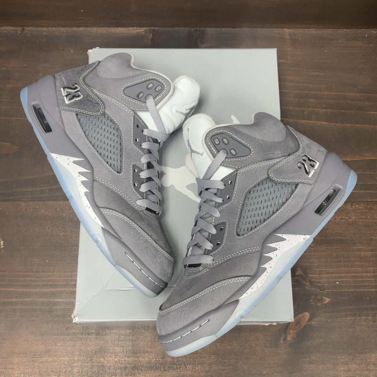 Jordan 5 Retro Wolf Grey (2026) - Image 2