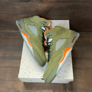 Jordan 5 Retro Olive (2024) - Image 2