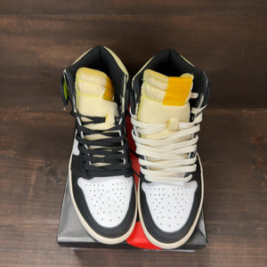 Jordan 1 Retro High White Black Volt University Gold Size 9 (Pre-Owned) - Image 3