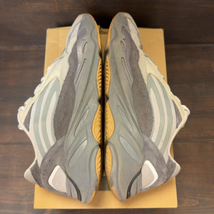 adidas Yeezy Boost 700 V2 Tephra Size 12 (Pre-Owned) - Image 6