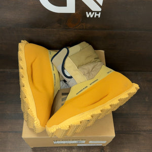 adidas Yeezy Knit RNR Boot Sulfur - Image 2
