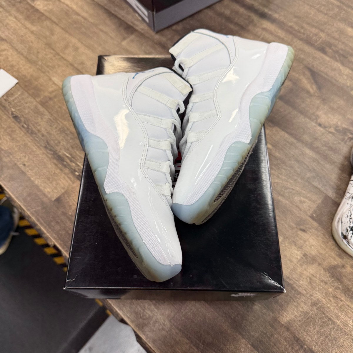Jordan 11 Retro Legend Blue (2024) - Image 1