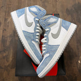 Jordan 1 Retro High OG Hyper Royal - Image 1