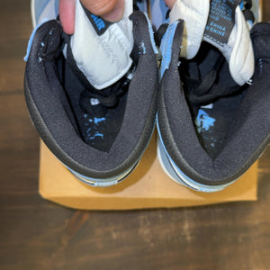 Jordan 1 Retro High OG University Blue Size 11 (Pre-Owned) - Image 6