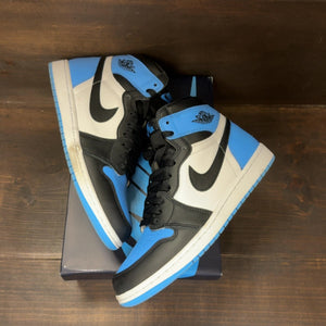 Jordan 1 Retro High OG UNC Toe Size 8 (Pre-Owned) - back