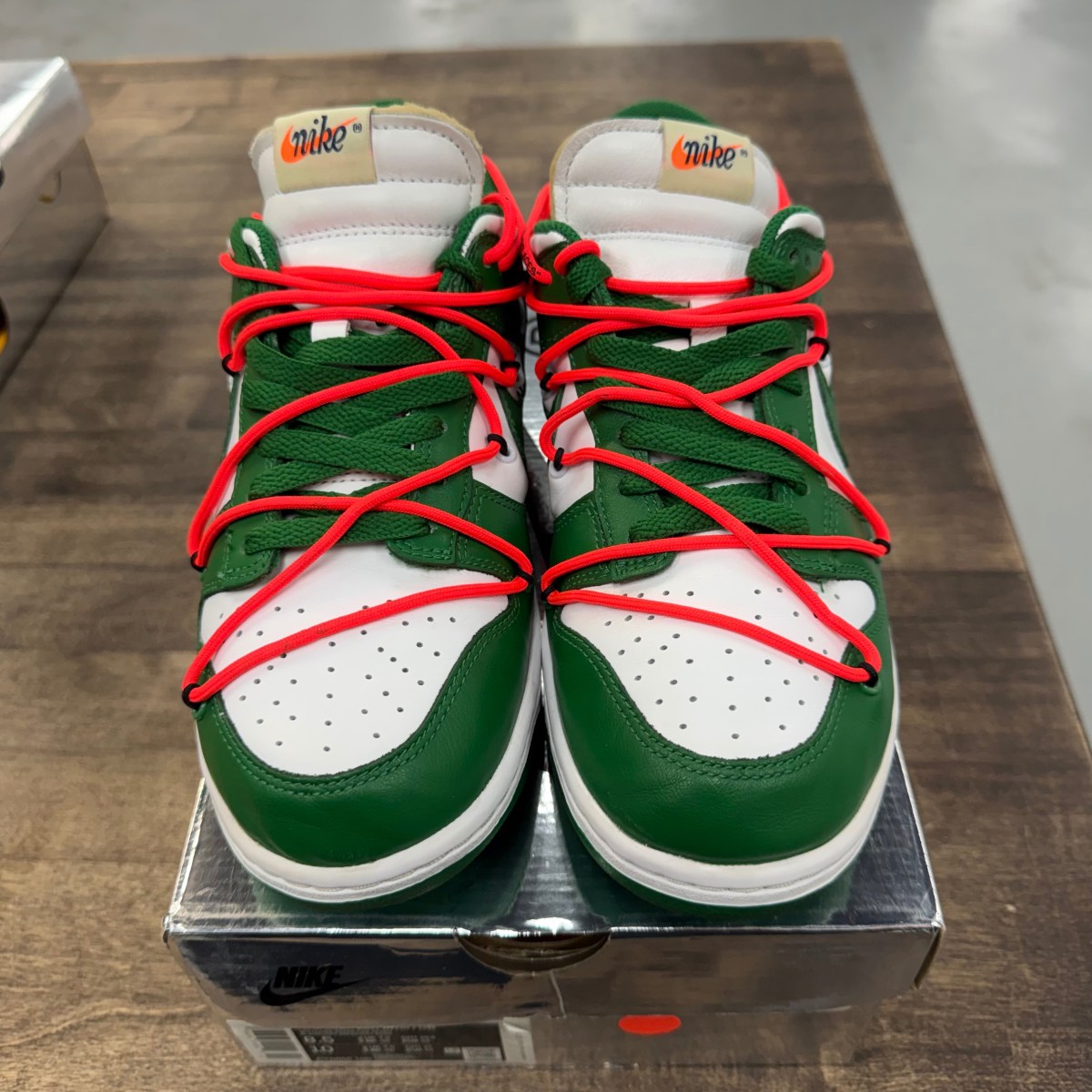 Nike Dunk Low Off-White Pine Green Size 8.5 (Pre-Owned) - Image 3