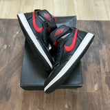 Jordan 1 High FlyEase Black Gym Red Smoke Grey - Image 1