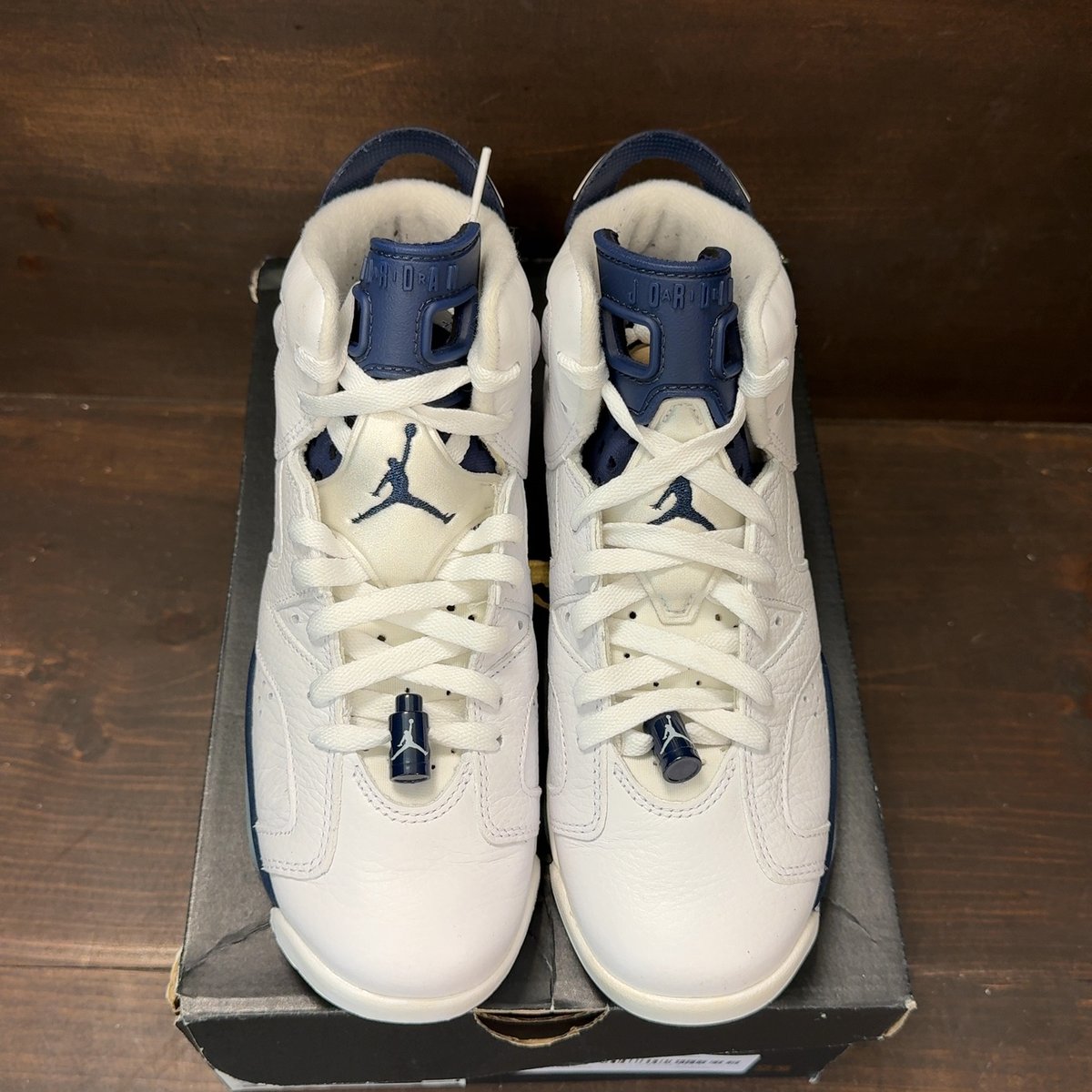 Jordan 6 Retro Midnight Navy (2022) (GS) Size 7Y (Pre-Owned) - tag