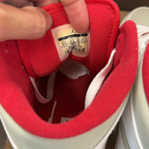 Jordan 1 Retro Hare Jordan (2015) Size 9.5 (Pre-Owned) - Image 7