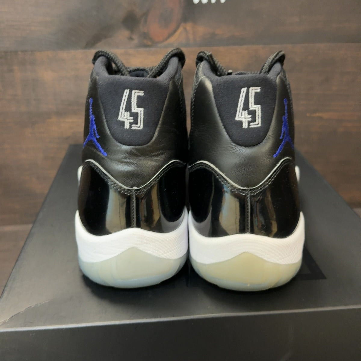 Jordan 11 Retro Space Jam (2016) - Image 4
