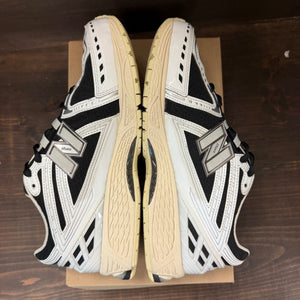 New Balance 1906R White Black Metallic Size 11.5 (Pre-Owned) - Image 6