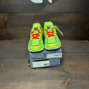 New Balance 990v4 DTLR Festive (GS) - Image 2