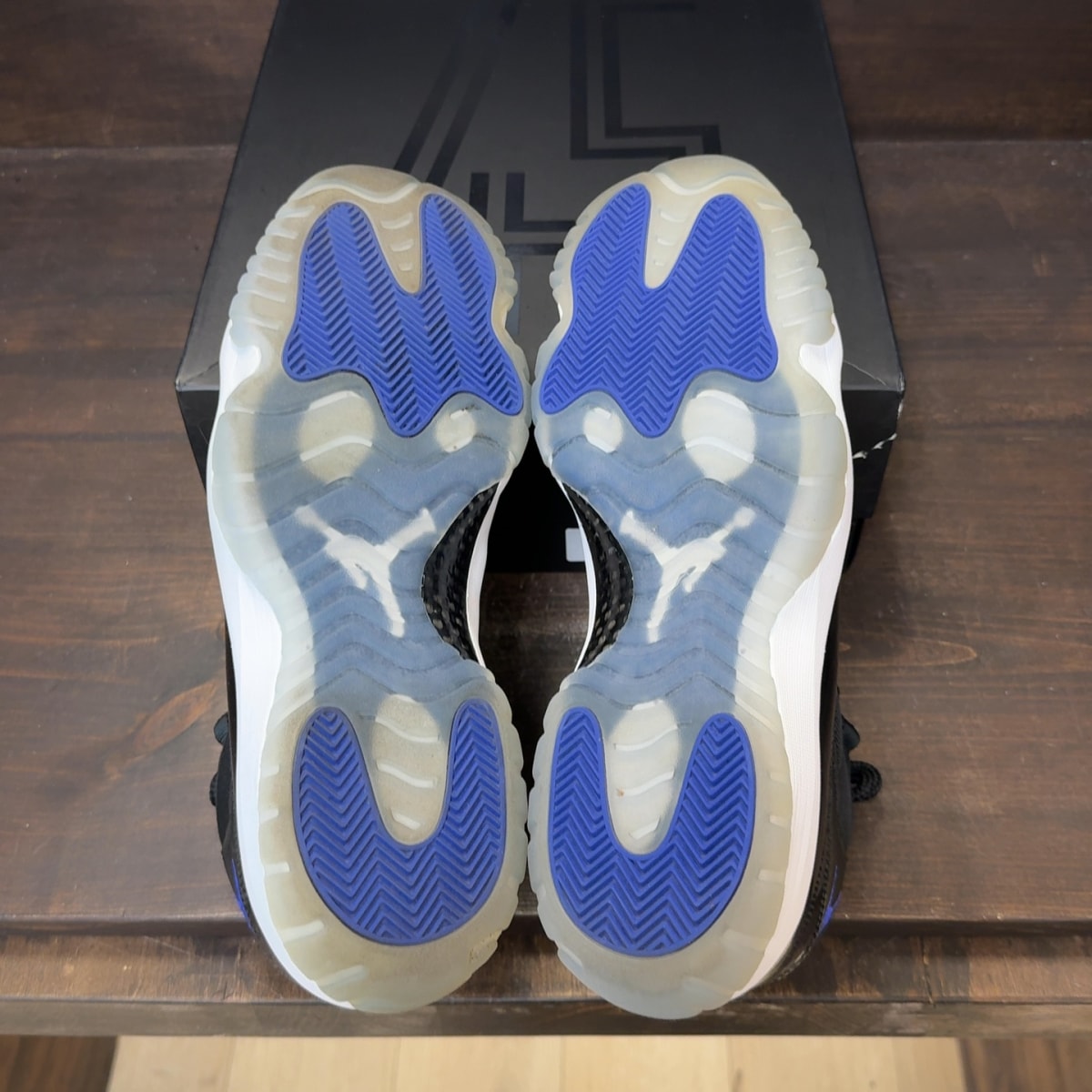 Jordan 11 Retro Space Jam (2016) - Image 8