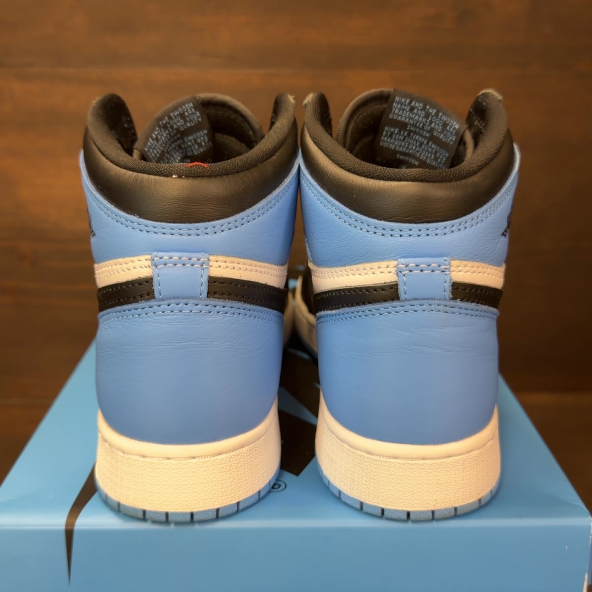Jordan 1 Retro High OG UNC Toe (GS) - Image 5