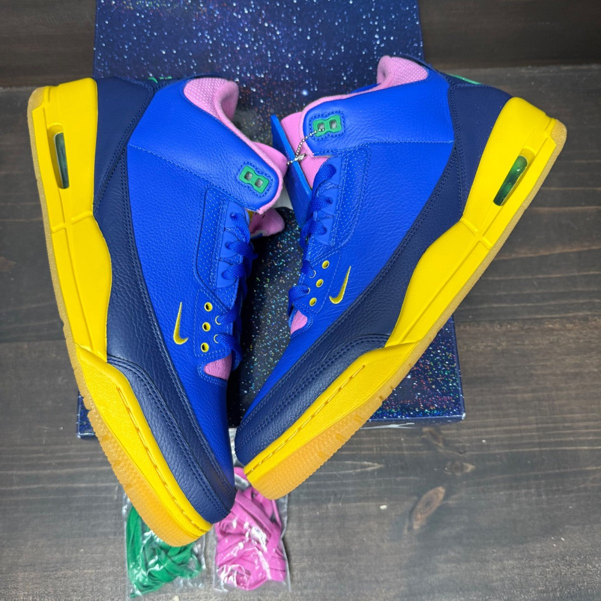 Jordan 3 Retro Brazil Size 13 (Pre-Owned)