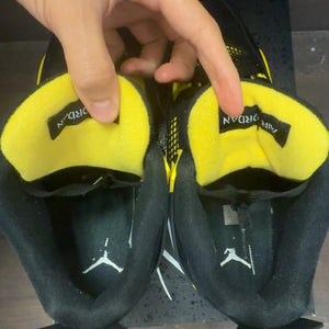 Jordan 4 Retro Thunder (2023) - Image 5