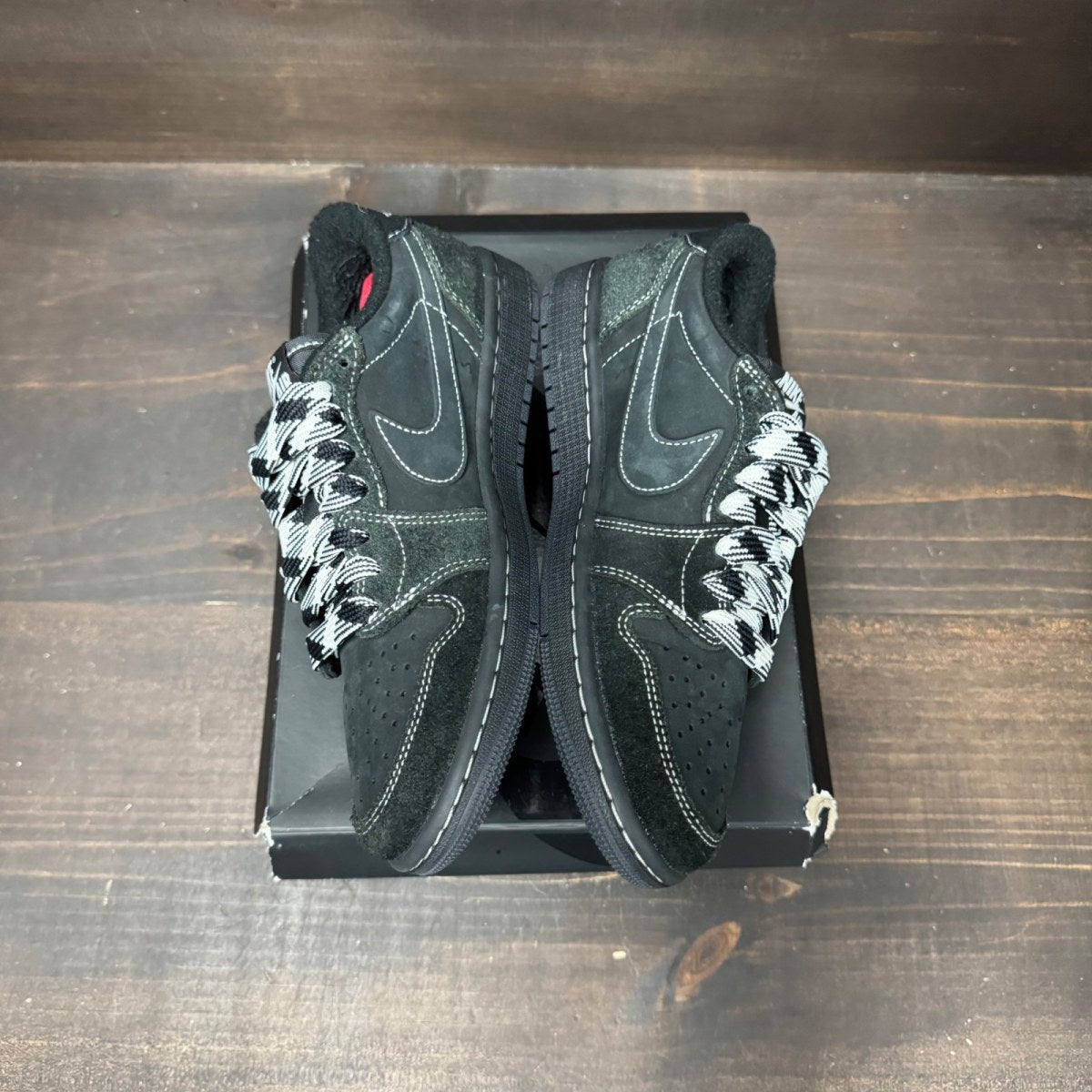 Jordan 1 Retro Low OG SP Travis Scott Black Phantom - Image 4