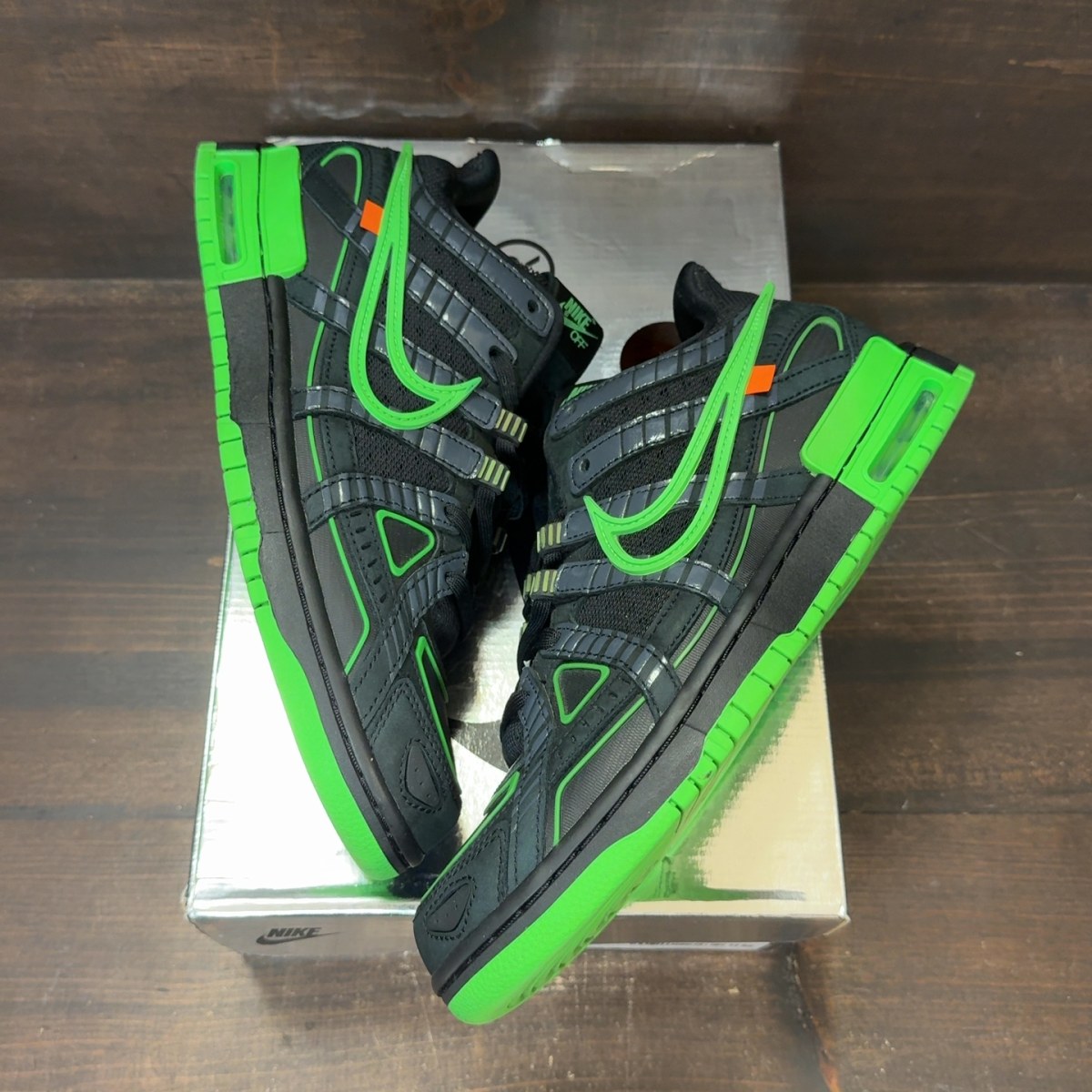 Nike Air Rubber Dunk Off-White Green Strike - Image 2