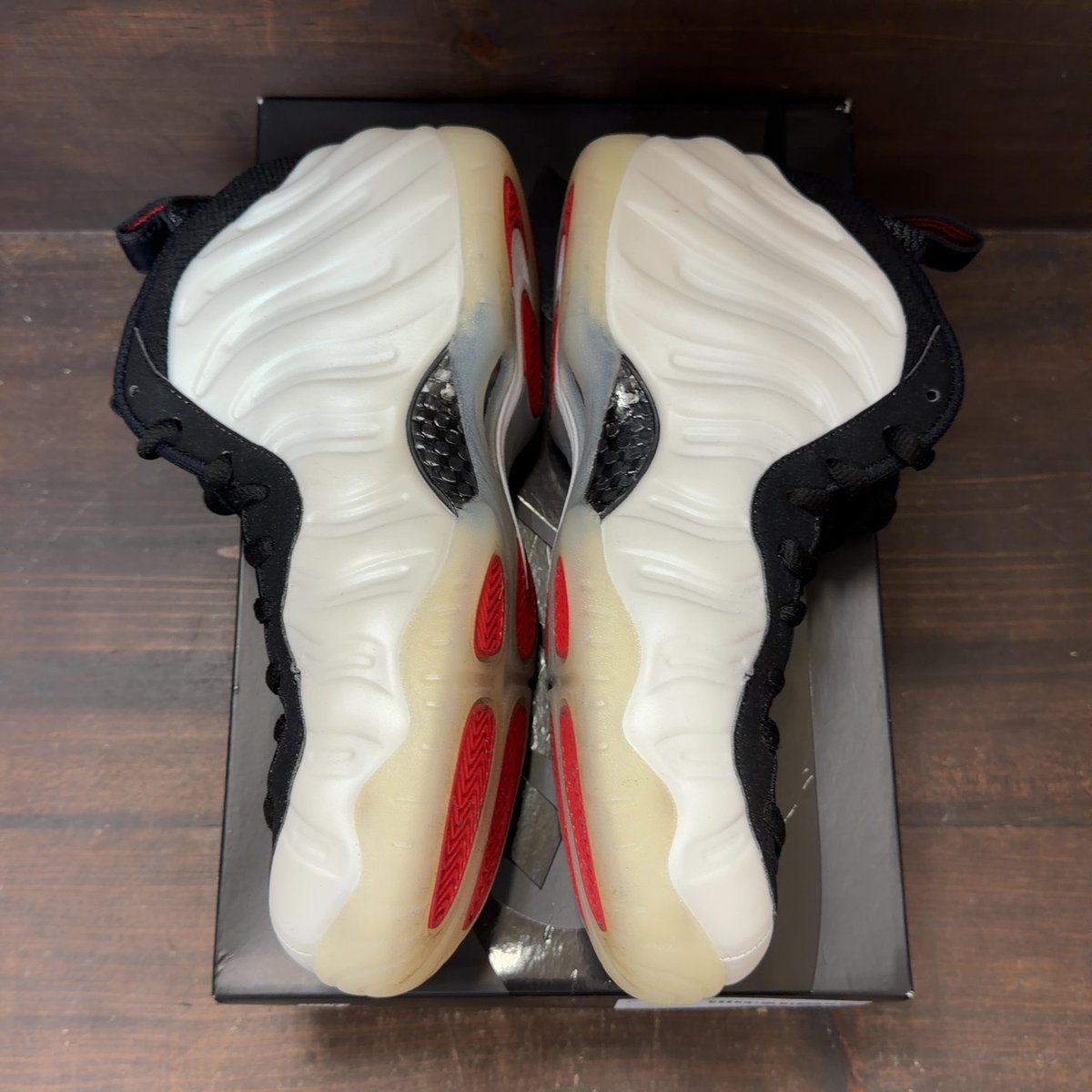 Nike Air Foamposite Pro Pearl (2025) Size 9 (Pre-Owned) - aux
