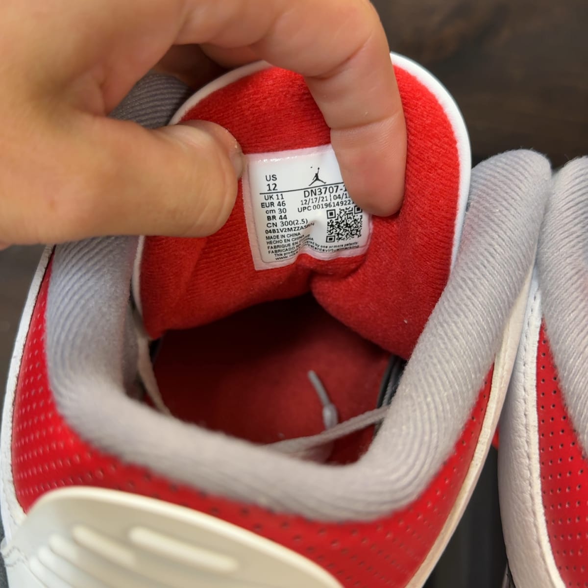 Jordan 3 Retro Fire Red (2022) Size 12 (Pre-Owned) - aux