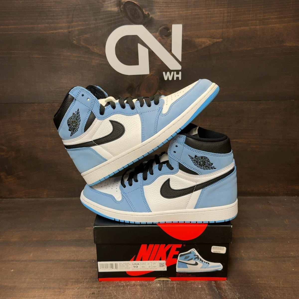 Jordan 1 Retro High OG University Blue - Image 1