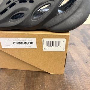 adidas Yeezy Foam RNR Onyx - Image 3