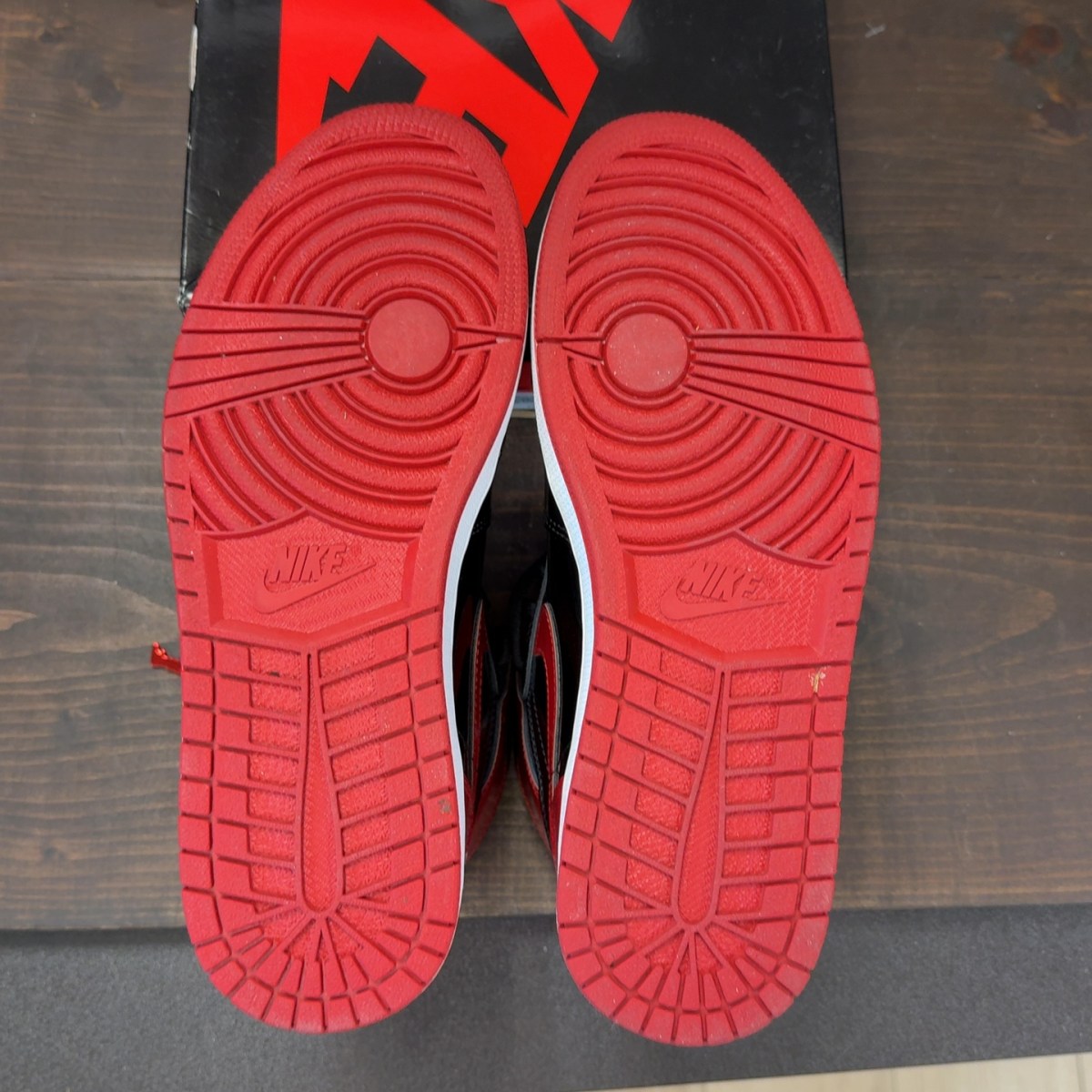 Jordan 1 Retro High OG Patent Bred - Image 8