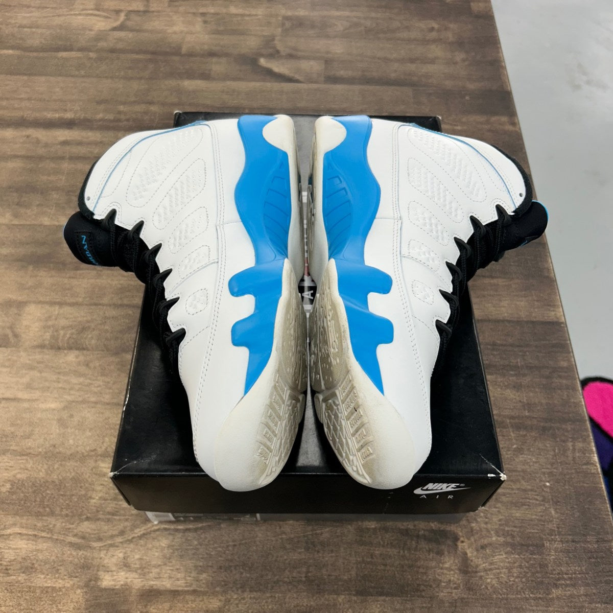 Jordan 9 Retro Powder Blue (2024) - Image 3
