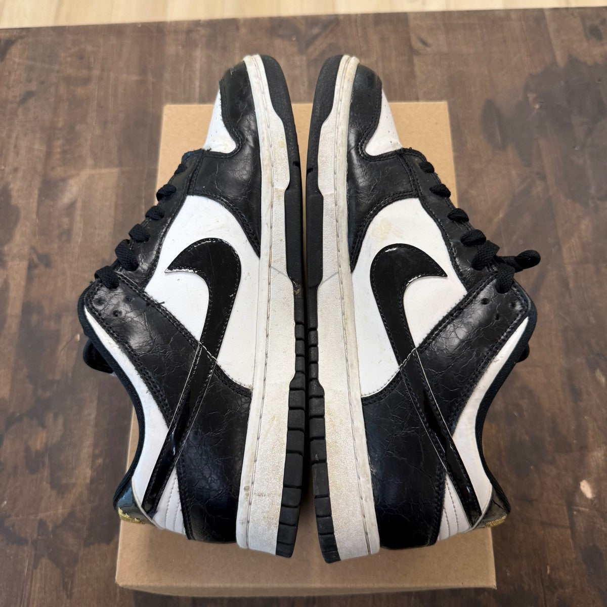 Nike Dunk Low SE World Champs Black White Size 10.5 (Pre-Owned) - Image 5