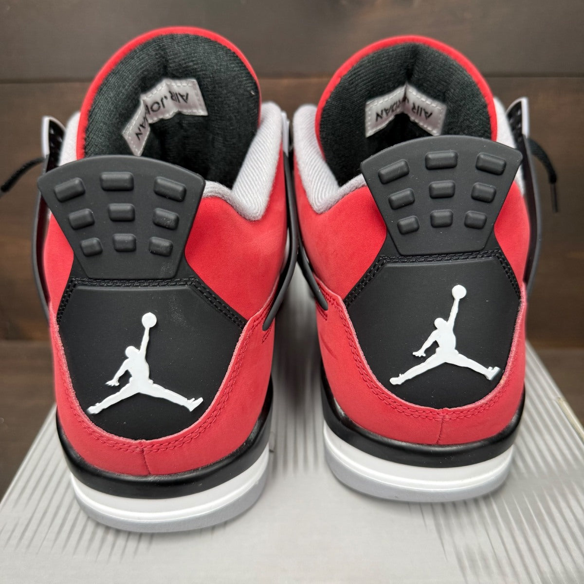 Jordan 4 Retro Toro Bravo (2026) - Image 5