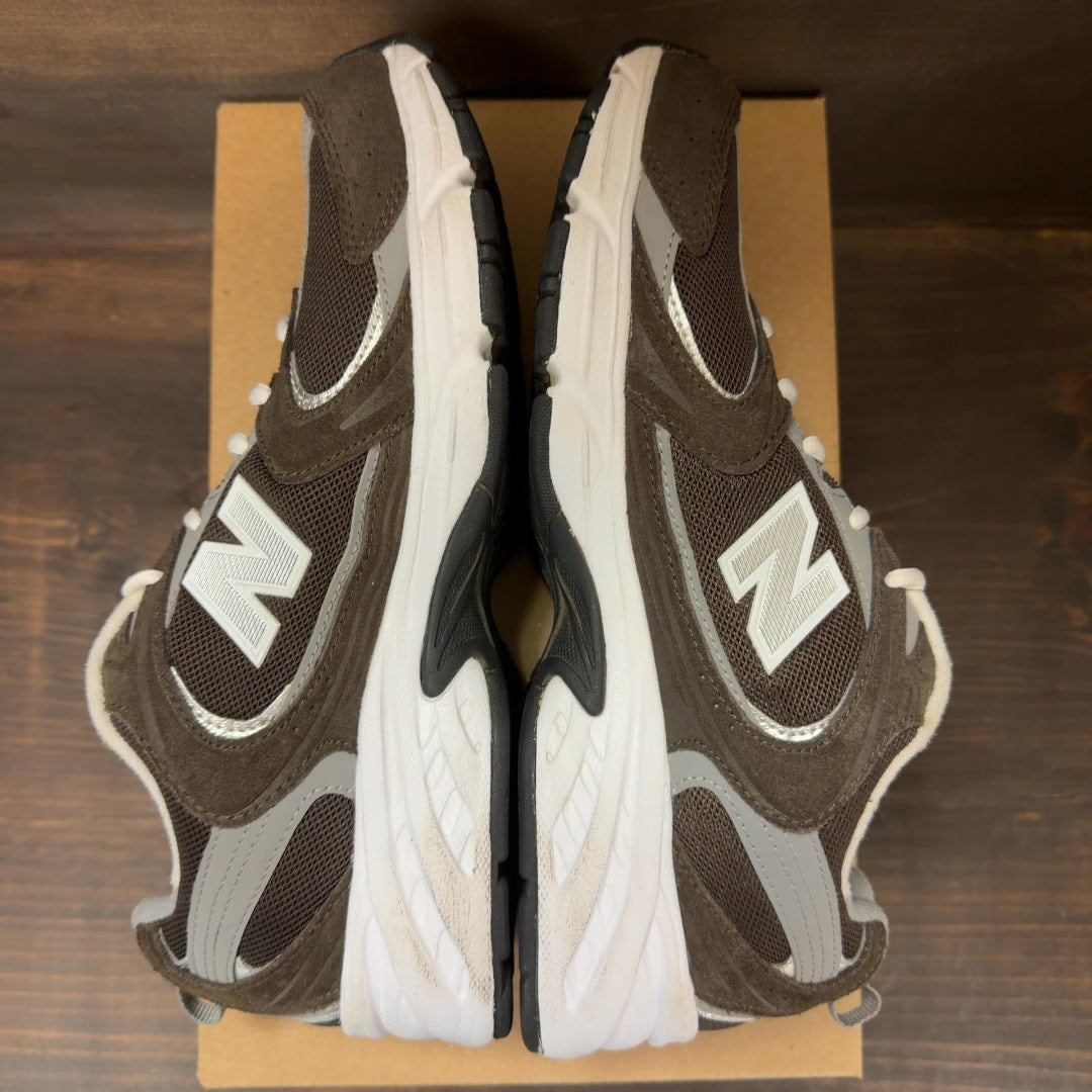 New Balance 530 Rich Earth Size 9.5 (Pre-Owned) - Image 6