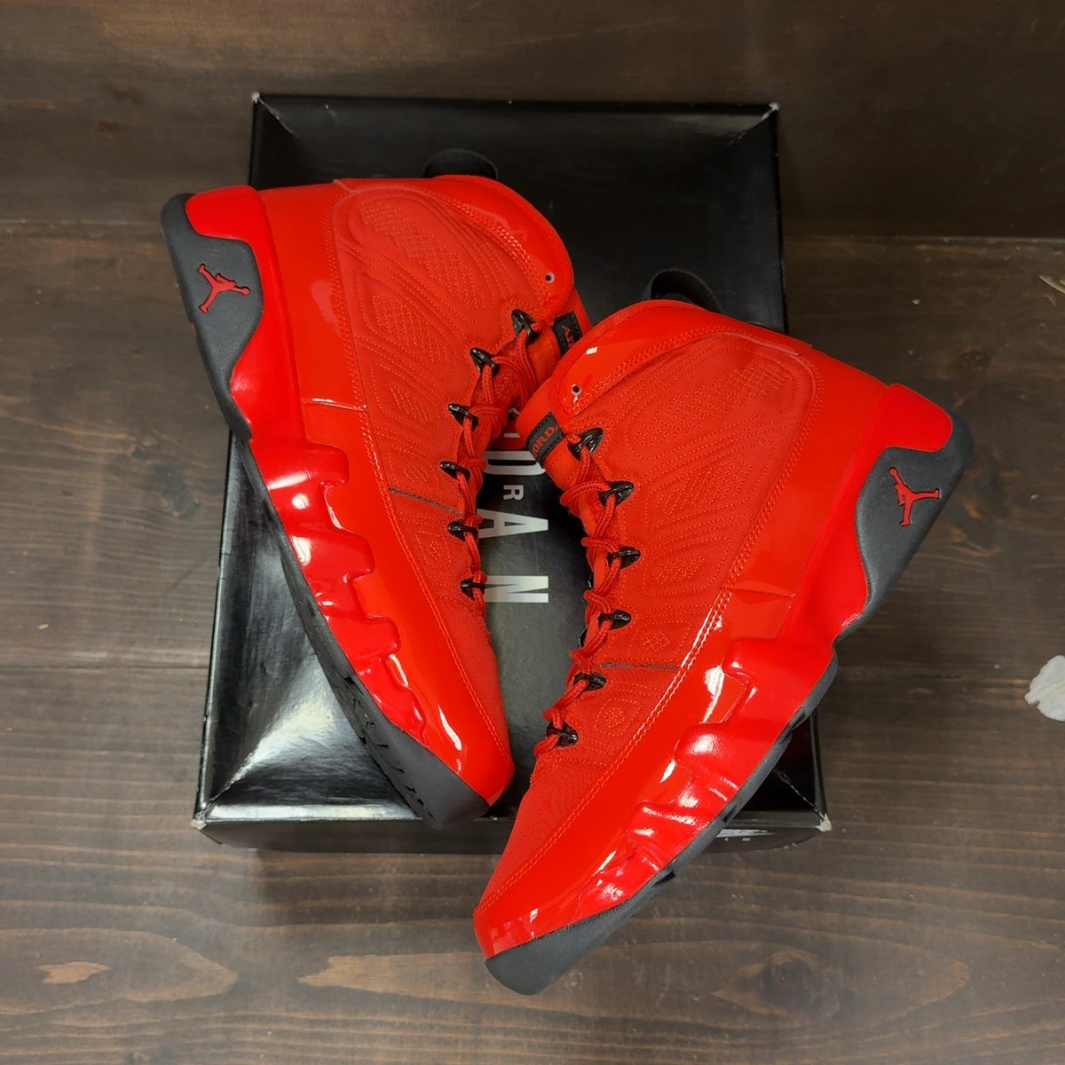 Jordan 9 Retro Chile Red Size 11 (Pre-Owned) - back