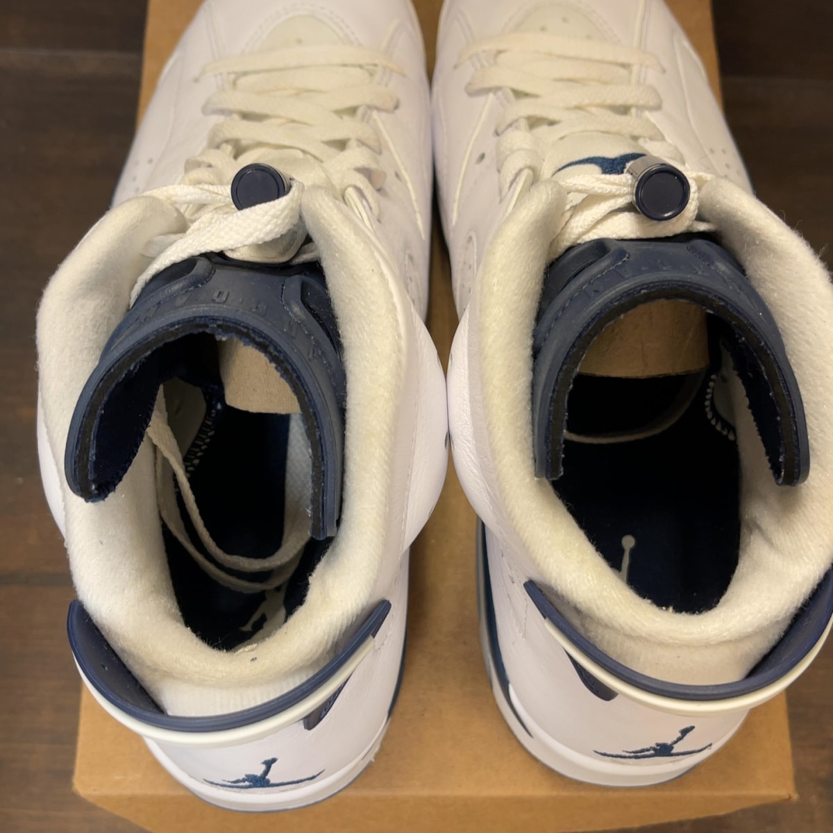 Jordan 6 Retro Midnight Navy (2022) Size 10.5 (Pre-Owned) - Image 6