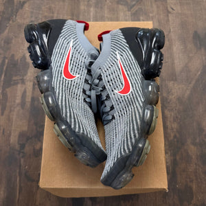 Nike Air VaporMax Flyknit 3 Particle Grey Size 11.5 (Pre-Owned) - Image 1