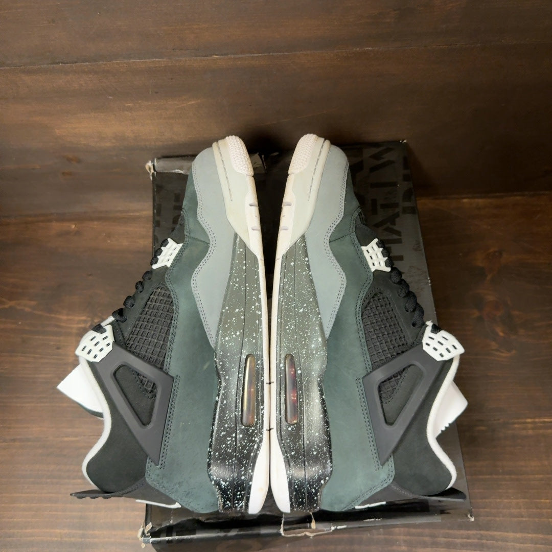 Jordan 4 Retro Fear (2024) Size 12 (Pre-Owned)