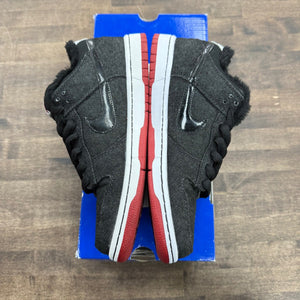 Nike SB Dunk Low Larry Perkins - Image 2