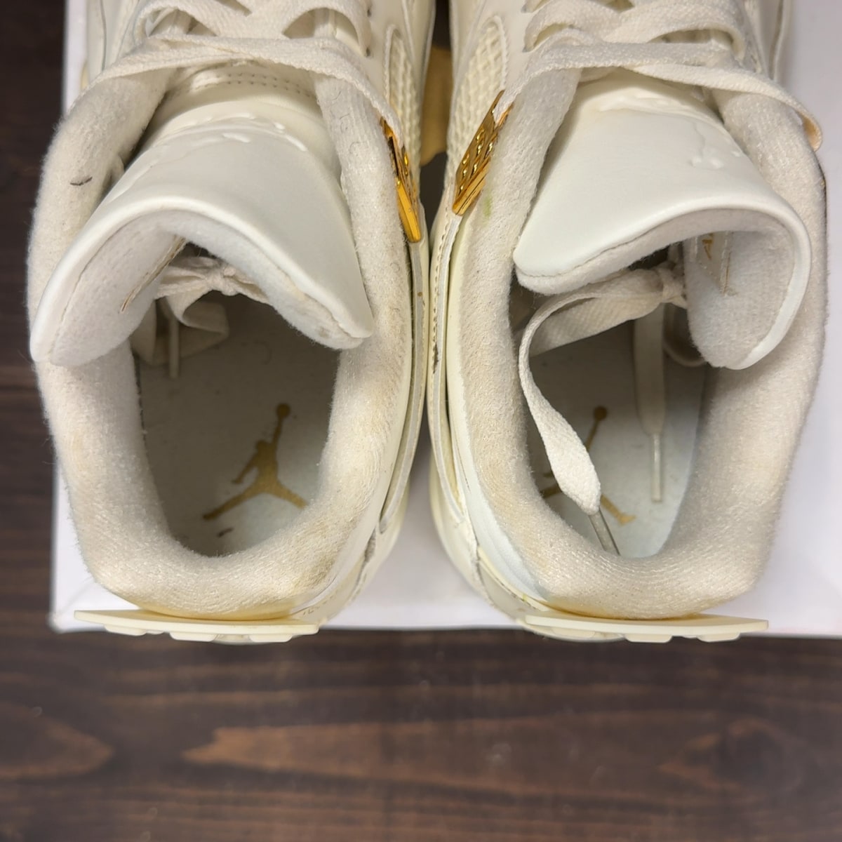 Jordan 4 Retro Metallic Gold (Women's) Size 11.5W (Pre-Owned) - aux