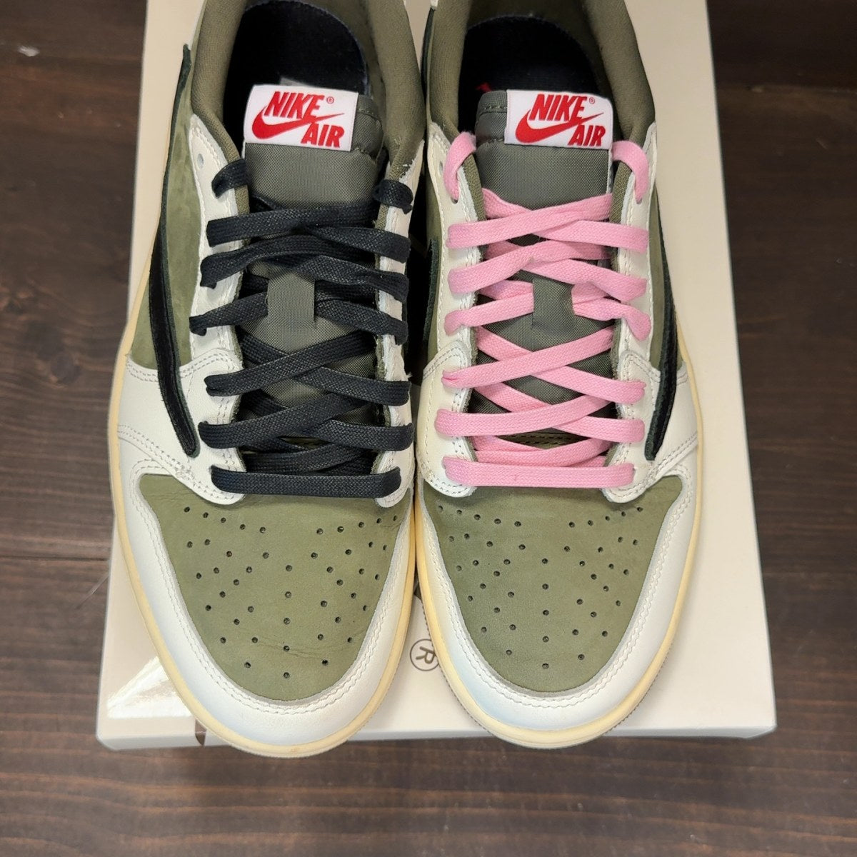Jordan 1 Retro Low OG SP Travis Scott Medium Olive - Image 3