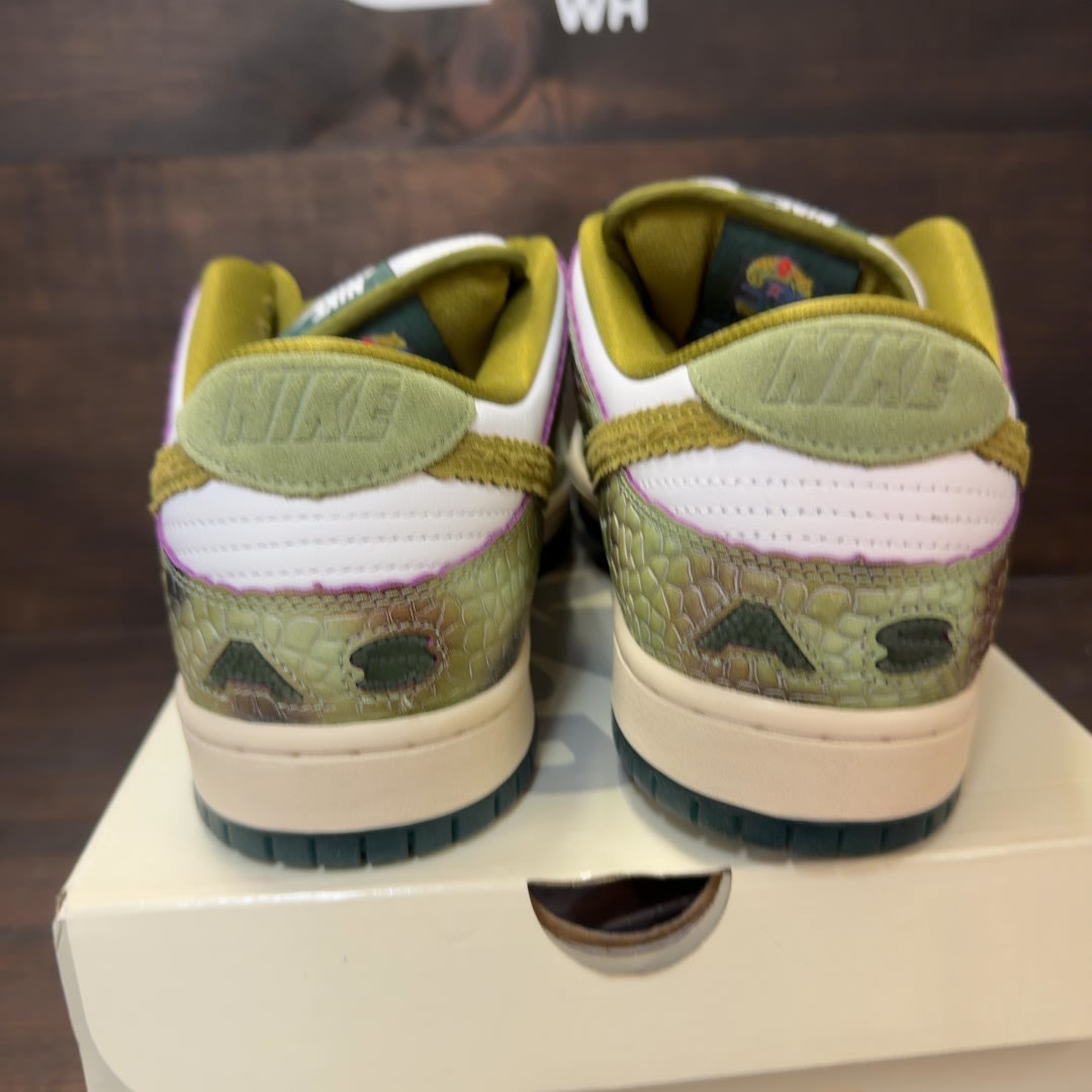 Nike SB Dunk Low Alexis Sablone Chameleon - Image 4