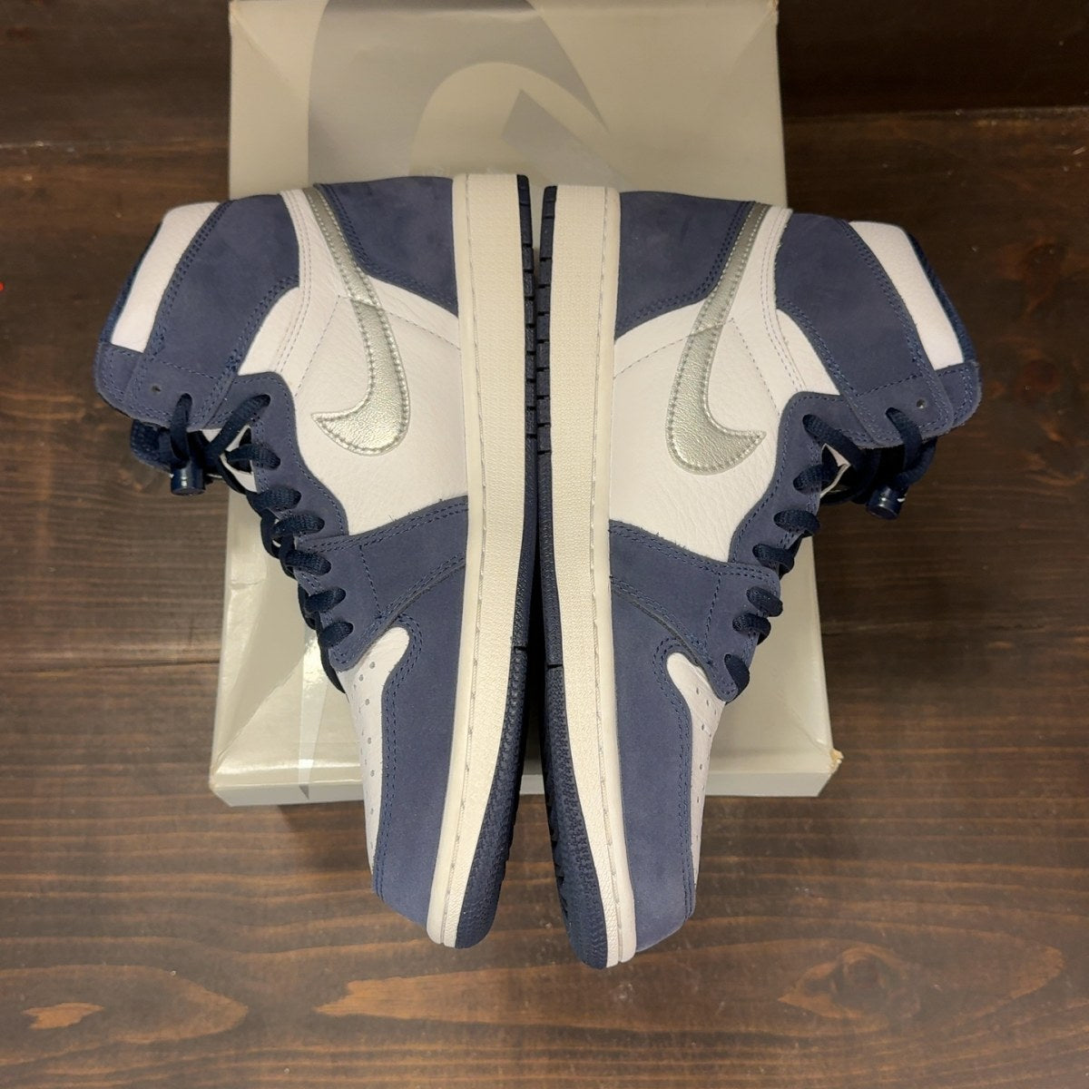 Jordan 1 Retro High CO.JP Midnight Navy (2020) Size 10 (Pre-Owned) - aux