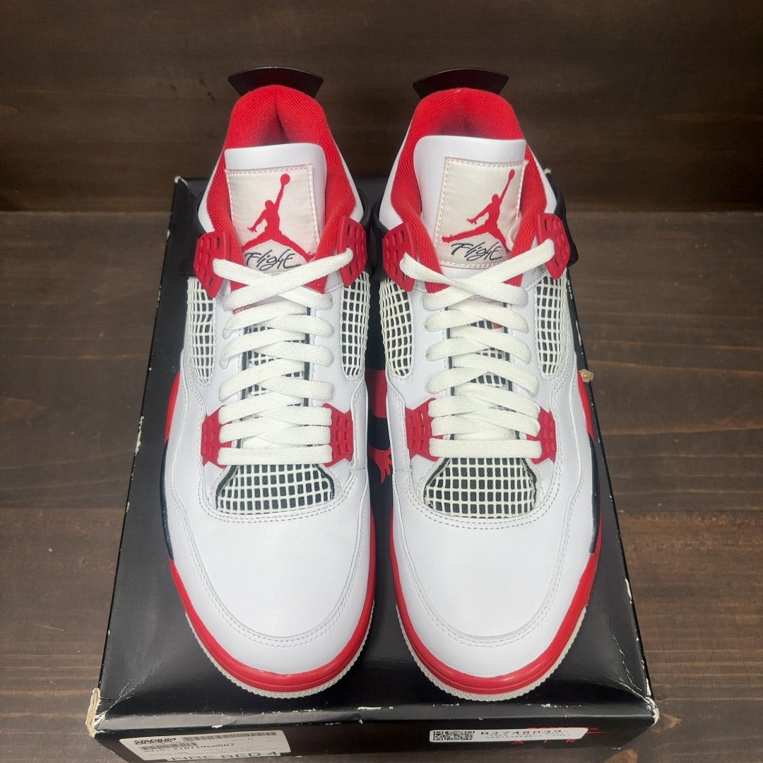 Jordan 4 Retro Fire Red (2020) Size 11 - Image 3