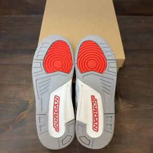 Jordan 3 Retro Fire Red (2022) (GS) Size 4Y (Pre-Owned) - Image 6