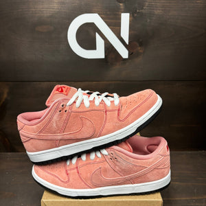 Nike SB Dunk Low Pink Pig Size 8 (Pre-Owned) - Image 1
