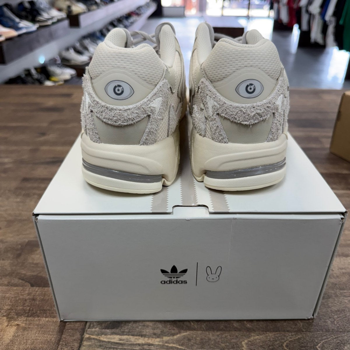 adidas Response CL Bad Bunny Wonder White - Image 3