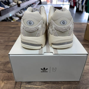 adidas Response CL Bad Bunny Wonder White - Image 3