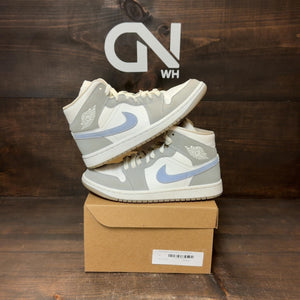 Jordan 1 Mid Wolf Grey Aluminum (Women's) Size 7W (Pre-Owned) - Image 1