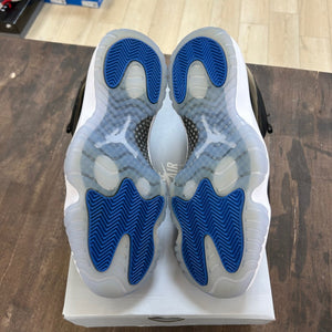 Jordan 11 Retro Low Space Jam Size 10 (Pre-Owned) - Image 5