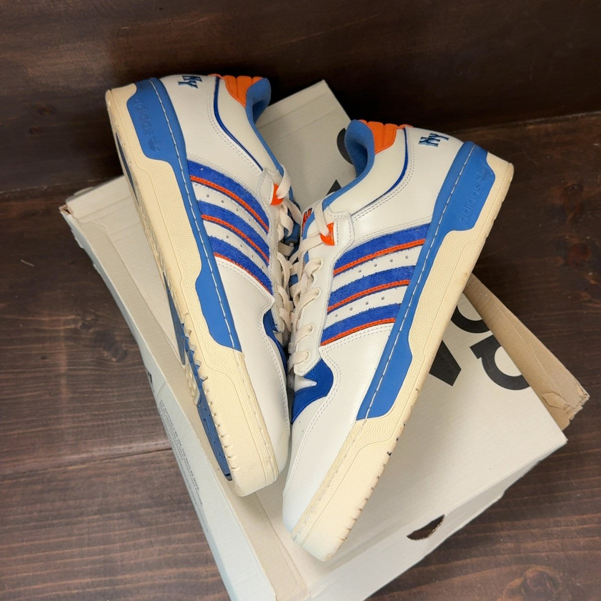 adidas Rivalry Low 86 New York White Tint - Image 2